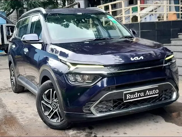 Used 2022 Kia Carens in Kolkata Used 2022 Kia Carens in Kolkata