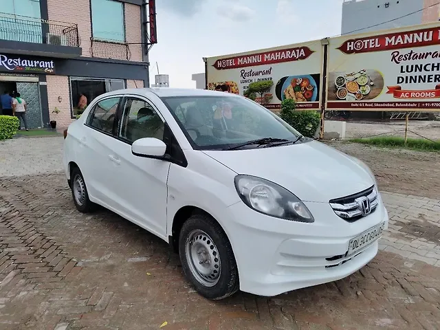 Used 2014 Honda Amaze in Noida Used 2014 Honda Amaze in Noida