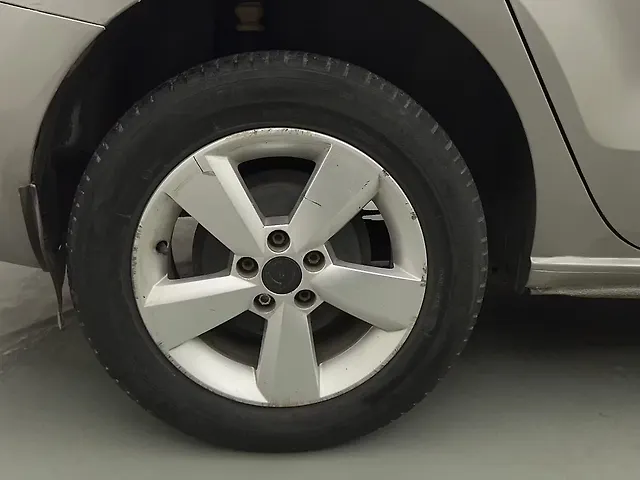 Used Skoda Rapid [2015-2016] 1.5 TDI CR Style Plus AT in Mumbai