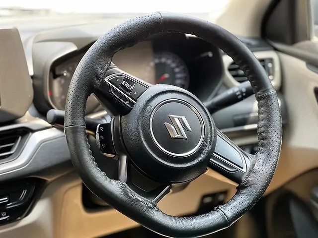 Used Maruti Suzuki Dzire VXi Petrol Manual in Thane