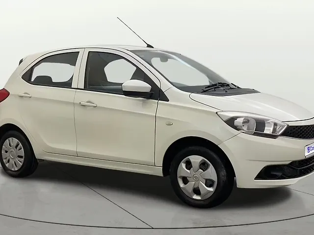 Used 2016 Tata Tiago in Pune