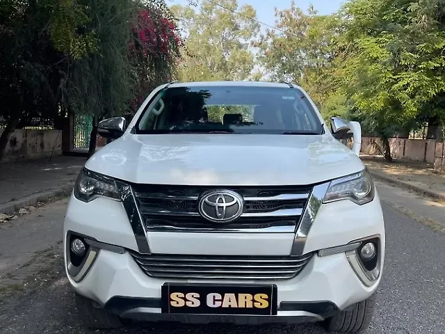 Used 2017 Toyota Fortuner in Lucknow