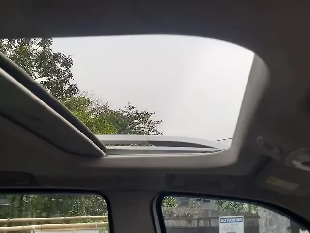 Used Mahindra Scorpio N Z8 Diesel MT 2WD 7 STR [2023-2024] in Kolkata