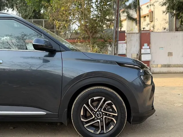 Used Kia Carens [2023-2024] Luxury (O)1.5 Turbo Petrol DCT 7 STR [2023-2024] in Mumbai
