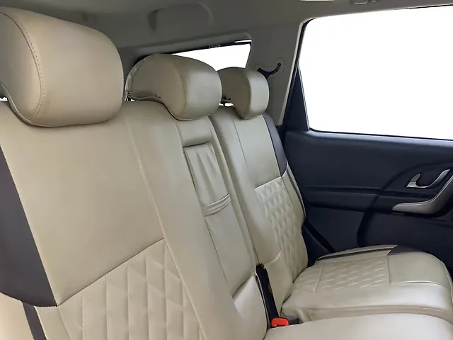 Used Mahindra XUV500 W9 [2018-2020] in Mumbai