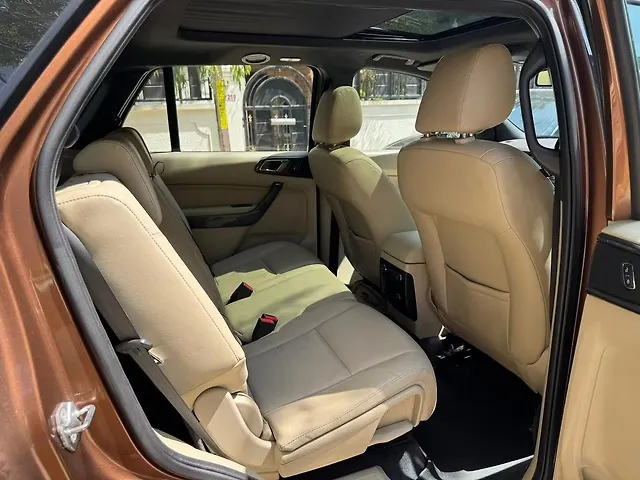 Used Ford Endeavour [2016-2019] Titanium 3.2 4x4 AT in Bangalore