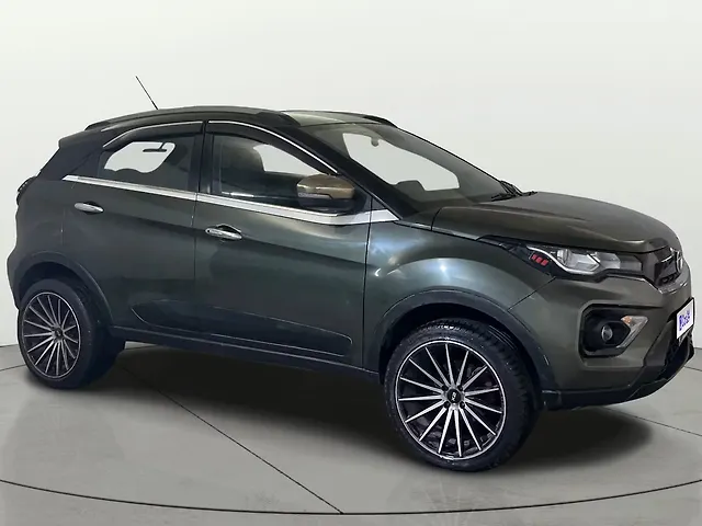 Used 2022 Tata Nexon in Delhi