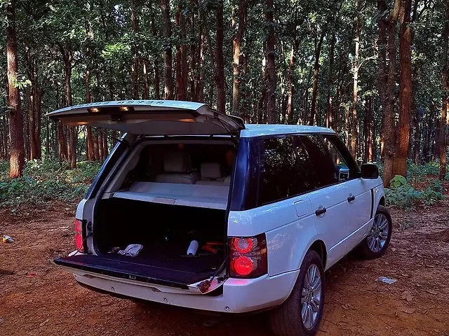 Used Land Rover Range Rover [2010-2012] 4.4 V8 SE Diesel in Dehradun