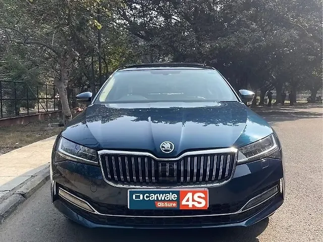 Used 2021 Skoda Superb in Delhi