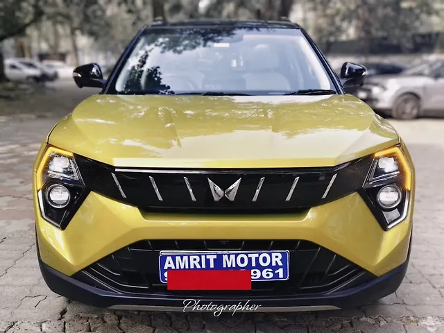 Used 2024 Mahindra XUV300 in Kolkata Used 2024 Mahindra XUV300 in Kolkata