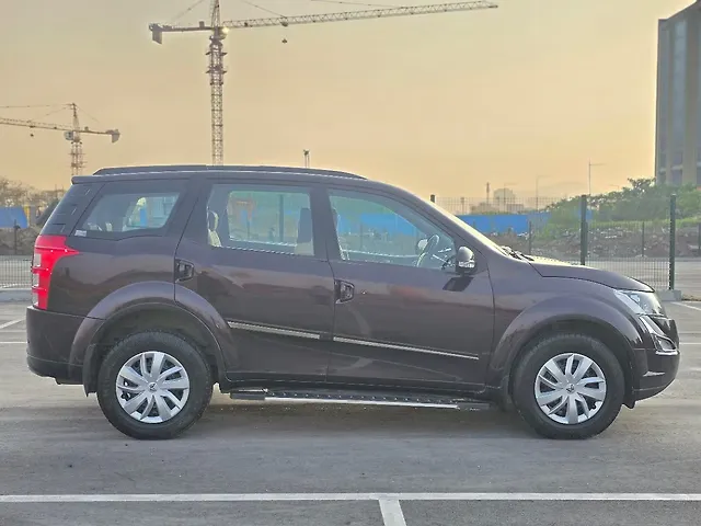 Used Mahindra XUV500 [2015-2018] W6 AT in Thane