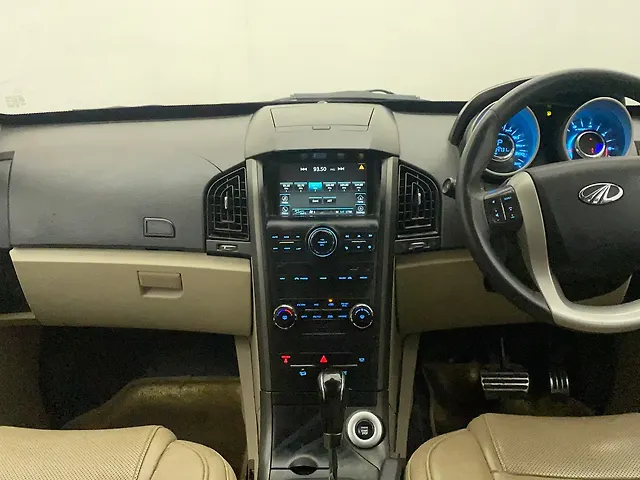 Used Mahindra XUV500 [2015-2018] W10 AT 1.99 in Mumbai