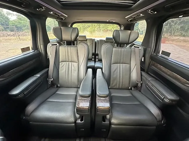 Used Toyota Vellfire [2020-2023] Hybrid in Mumbai
