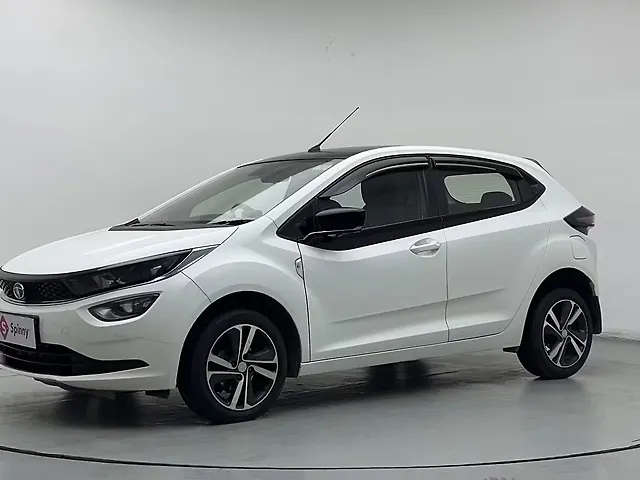 Used 2021 Tata Altroz in Delhi
