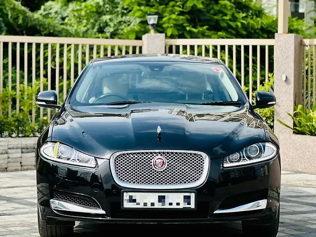 Used 2015 Jaguar XF in Surat Used 2015 Jaguar XF in Surat