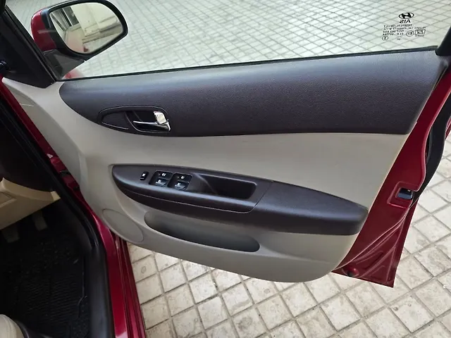 Used Hyundai i20 [2010-2012] Magna 1.2 in Thane