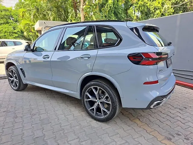 Used BMW X5 xDrive40i M Sport in Meerut