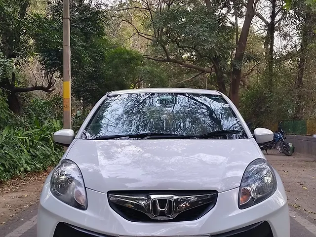 Used 2014 Honda Brio in Delhi