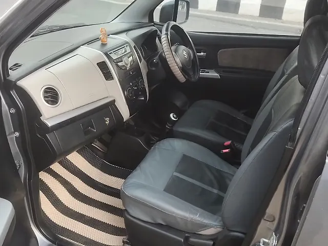 Used Maruti Suzuki Wagon R 1.0 [2014-2019] VXI in Guwahati