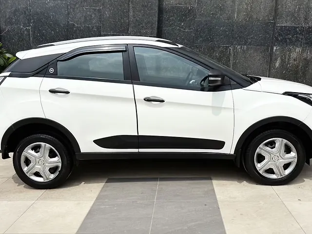 Used Tata Nexon [2020-2023] XMA Plus (S) in Delhi