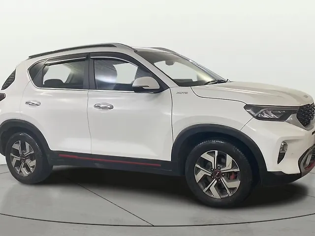 Used 2022 Kia Sonet in Delhi