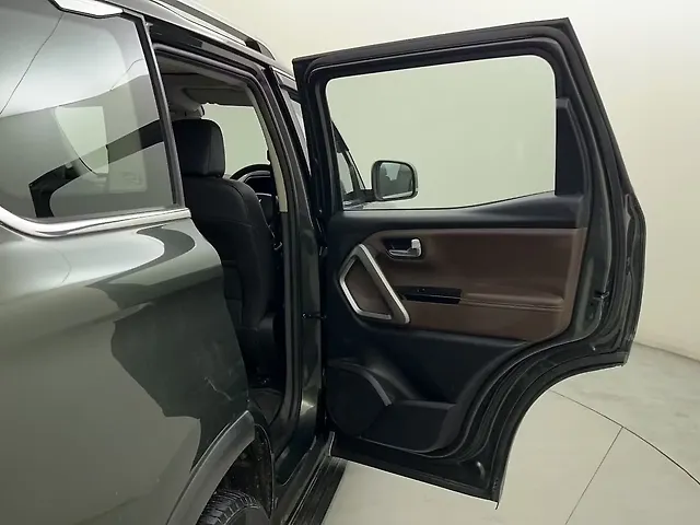 Used Mahindra Scorpio N Z8 L Diesel AT 2WD 6 STR [2022] in Bangalore