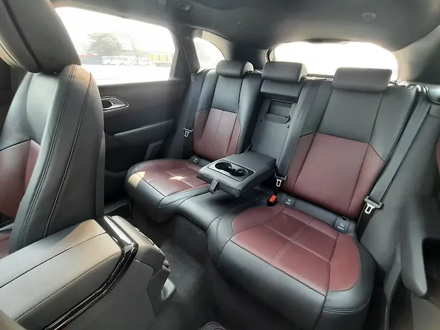 Used Land Rover Range Rover Velar HSE Dynamic 2.0 Diesel in Mumbai