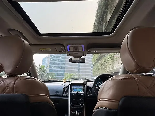 Used Mahindra XUV500 W11 AT in Mumbai