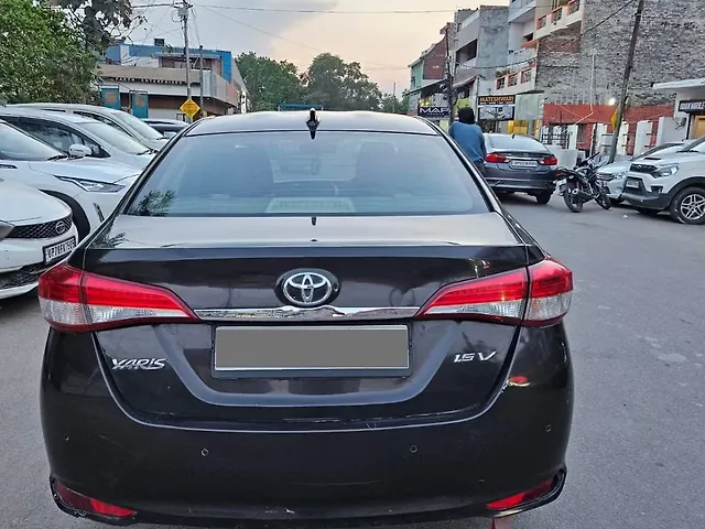 Used Toyota Yaris V CVT [2018-2020] in Kanpur