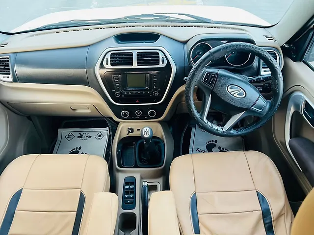Used Mahindra TUV300 [2015-2019] T8 in Surat