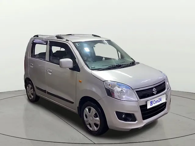 Used 2018 Maruti Suzuki Wagon R in Surat