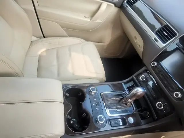 Used Volkswagen Touareg [2008-2012] 3.0 V6 TDI in Chandigarh