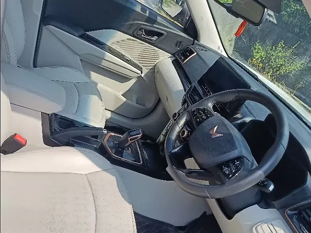 Used Mahindra XUV400 EL 39.4 KWH in Rudrapur
