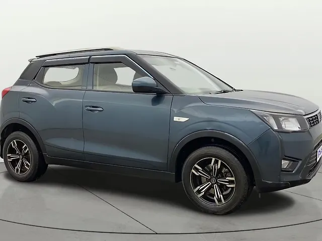 Used 2023 Mahindra XUV300 in Delhi
