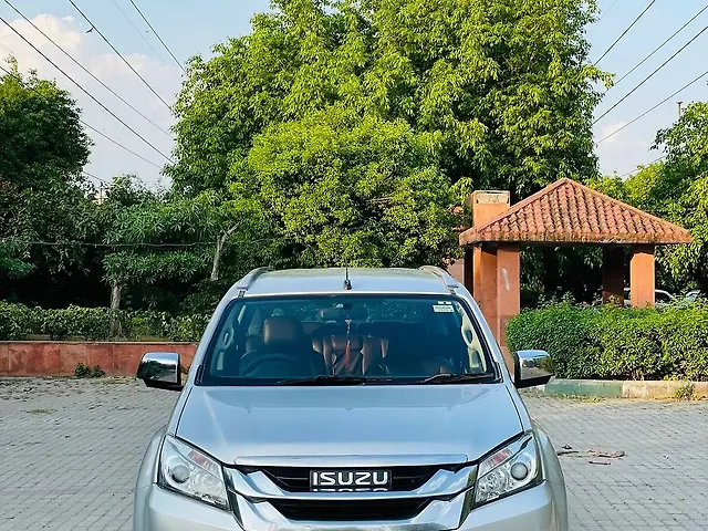 Used 2018 Isuzu MU-X in Delhi