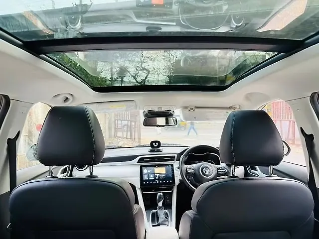 Used MG Astor Sharp Pro Petrol 1.5L Automatic (CVT) Ivory in Mumbai