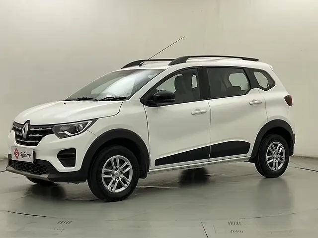 Used 2022 Renault Triber in Mumbai