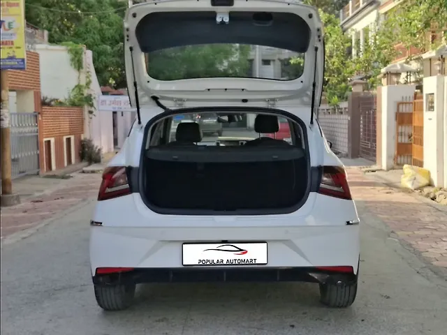 Used Hyundai i20 [2020-2023] Sportz 1.2 MT [2020-2023] in Gorakhpur
