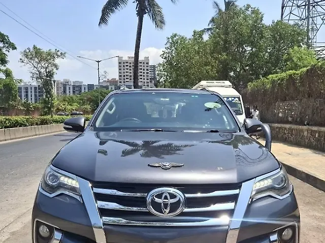 Used 2017 Toyota Fortuner in Mumbai