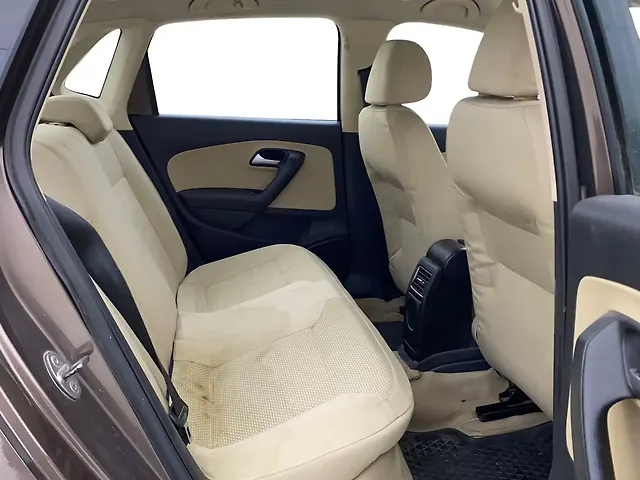 Used Volkswagen Ameo Highline Plus 1.5L AT (D)16 Alloy in Thane