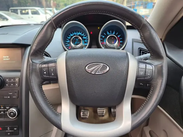 Used Mahindra XUV500 [2015-2018] W10 AWD in Thane