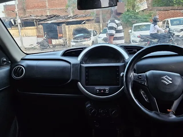 Used Toyota Yaris V CVT [2018-2020] in Kanpur