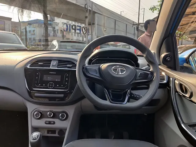 Used Tata Tiago XT [2020-2023] in Hyderabad