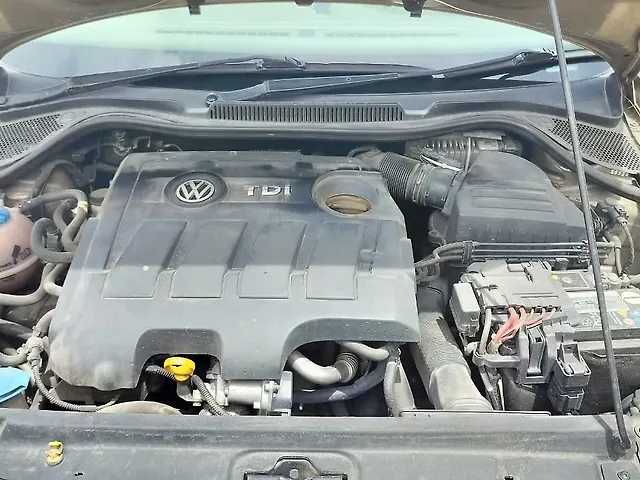 Used Volkswagen Vento [2015-2019] Highline Plus 1.5 AT (D) 16 Alloy in Coimbatore