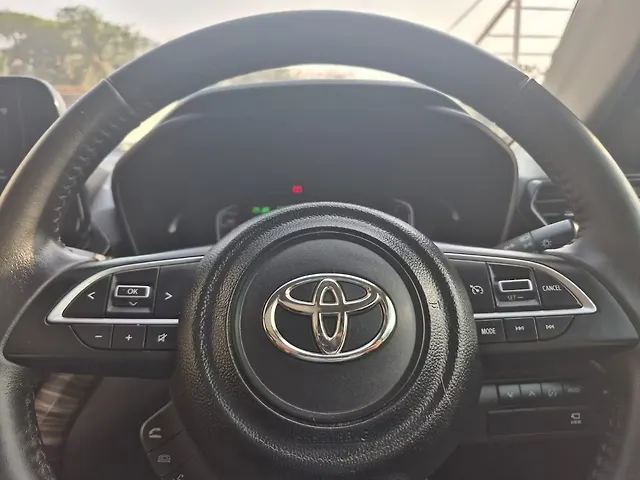 Used Toyota Urban Cruiser Hyryder V Hybrid [2023-2025] in Mumbai