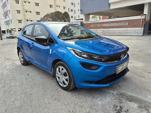 Used 2022 Tata Altroz in Bangalore