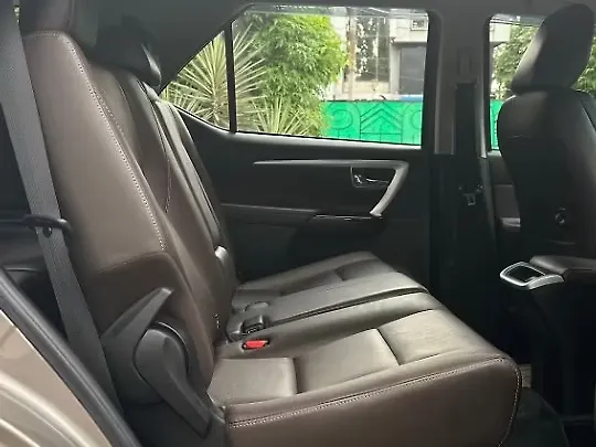 Used Toyota Fortuner [2016-2021] 2.8 4x4 AT [2016-2020] in Pune