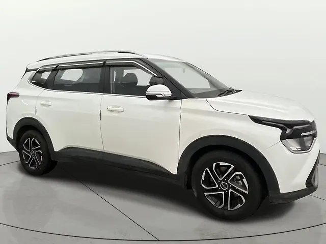 Used 2023 Kia Carens in Delhi