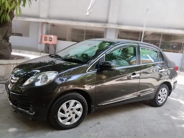 Used 2016 Honda Amaze in Thane