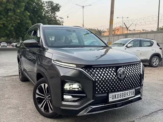 Used MG Hector [2023-2025] Savvy Pro 1.5 Turbo Petrol CVT [2023] in Delhi